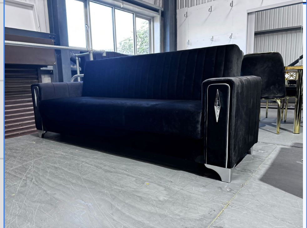 "3+2-Seater Sofa Bed: Stylish, Comfortable, and Functional Sofa Beds with Storage"